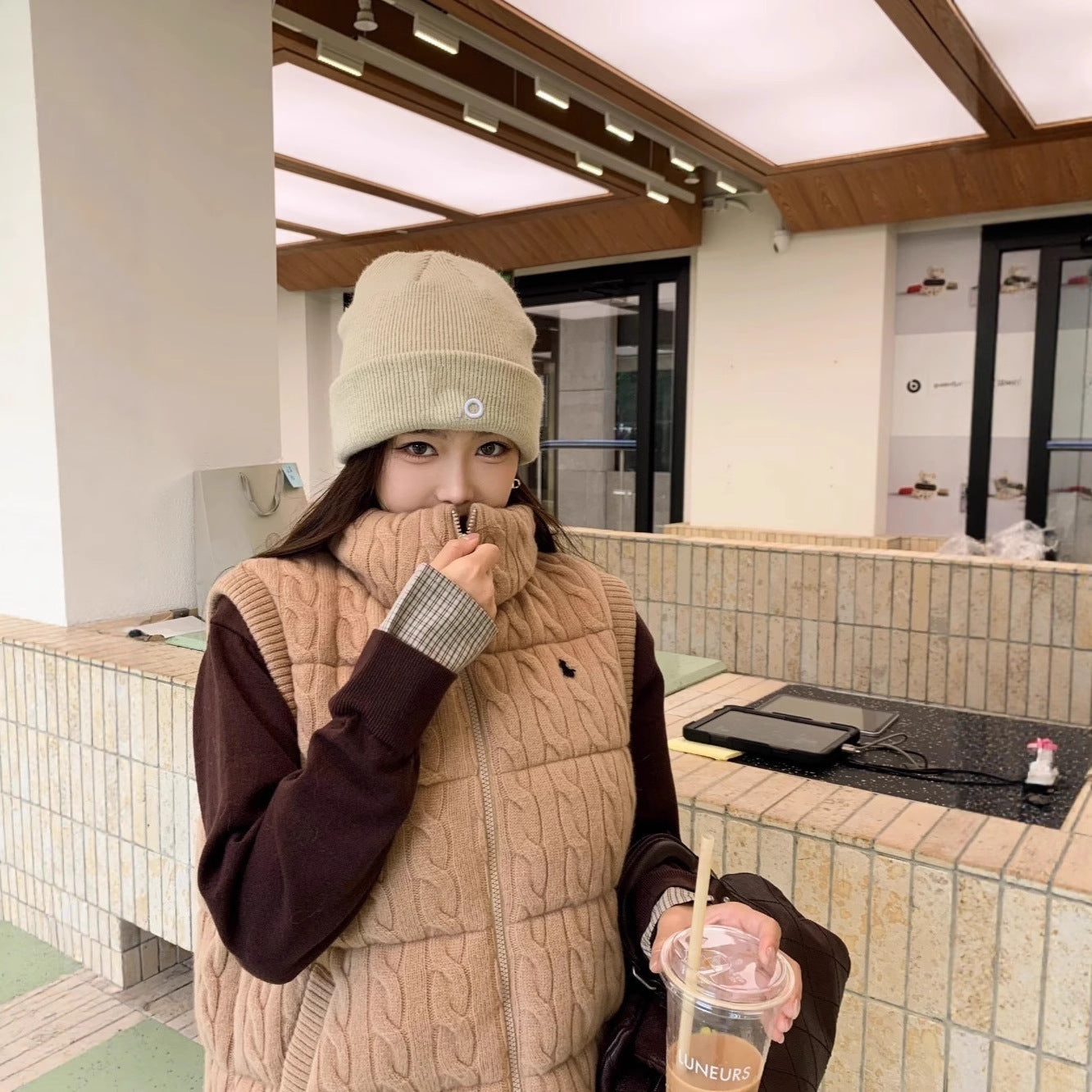 Chestnut brown down zip vest